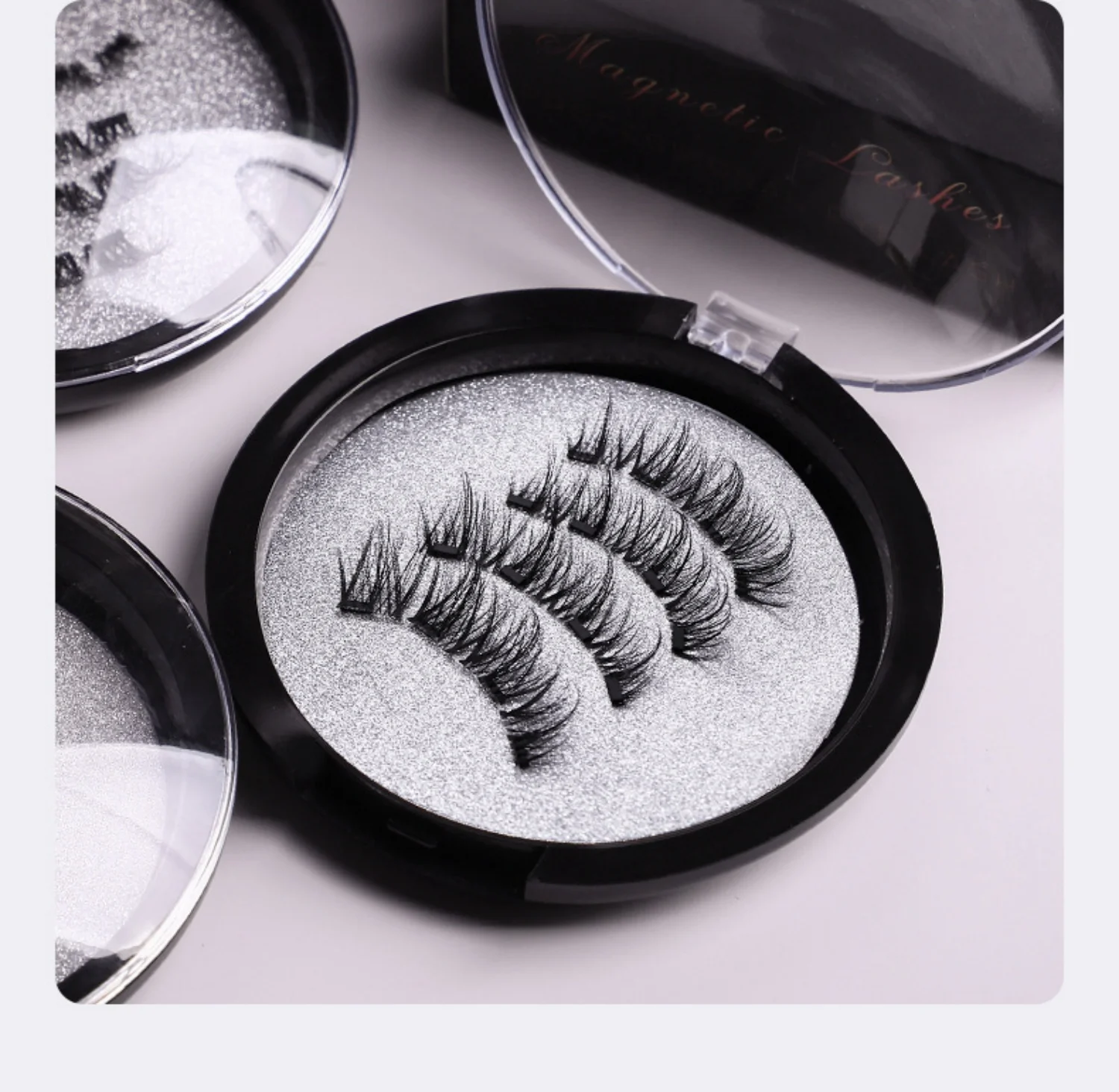 Soft Magnetic Eyelashes No Glue Needed Reusable Natural Look 3D Lashes Easy Apply Soft Magnetic Lashes Kit for Eye Makeup