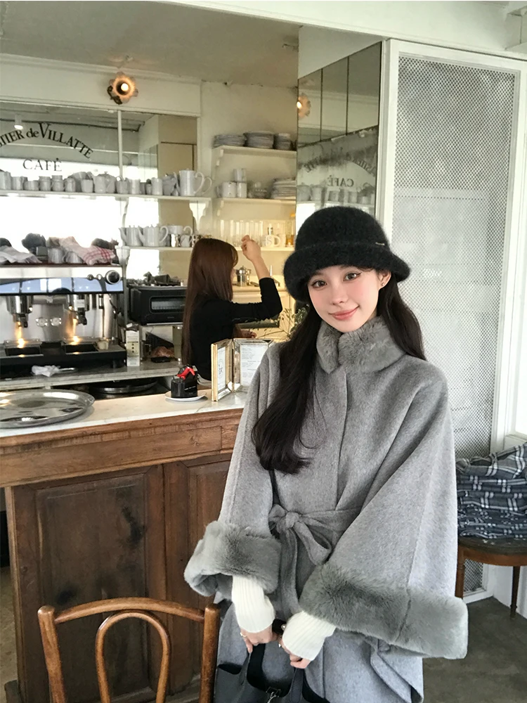 Vasse Women's Double-Sided Woolen Coat Rabbit Fur Collar Loose Fit Long Sleeve Autumn Outerwear Japanese Style Daily Wear