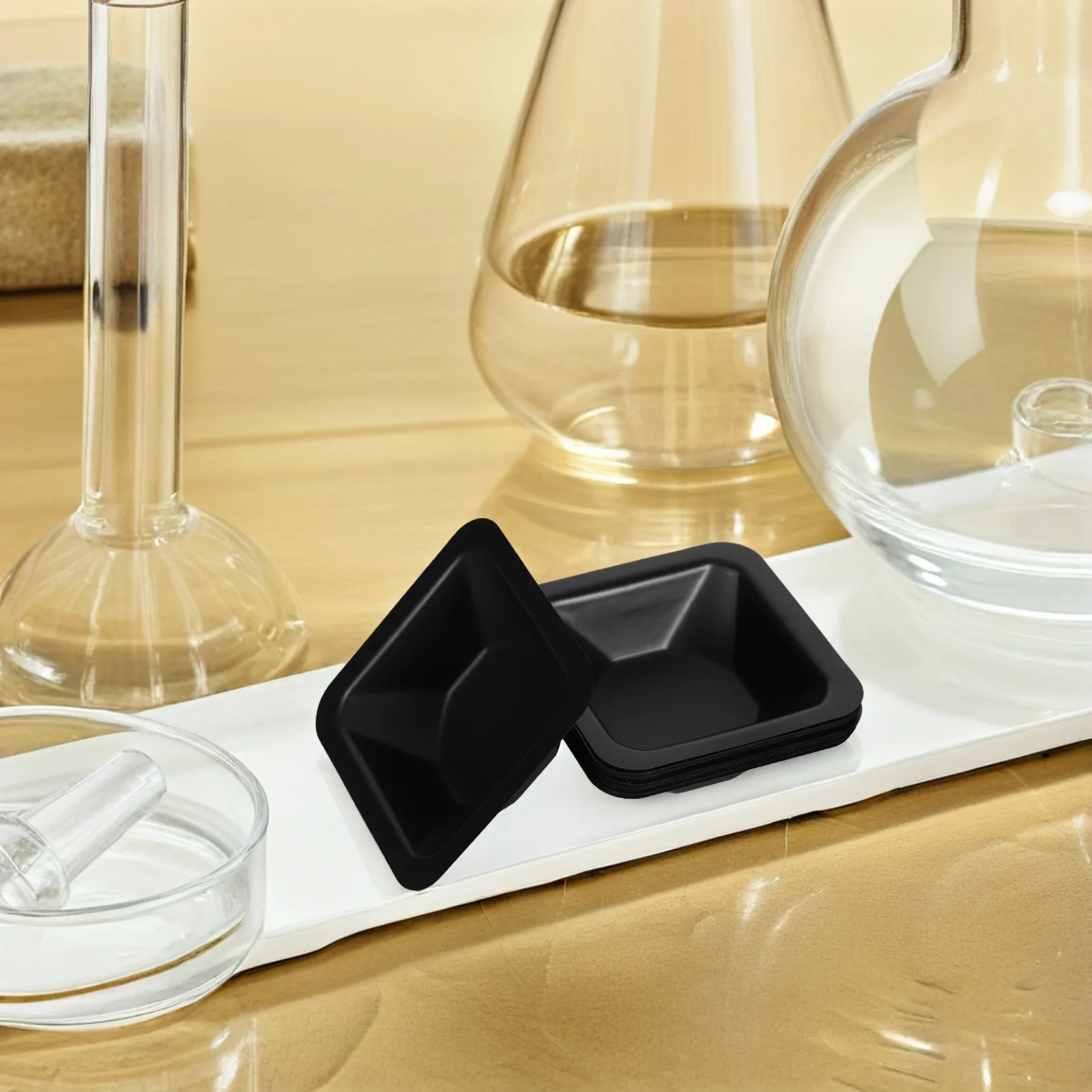 

20 PCS Laboratory Weighing Dishes Plastic Measuring Trays Boats Disposable Plates Kitchen Accessories Equipment