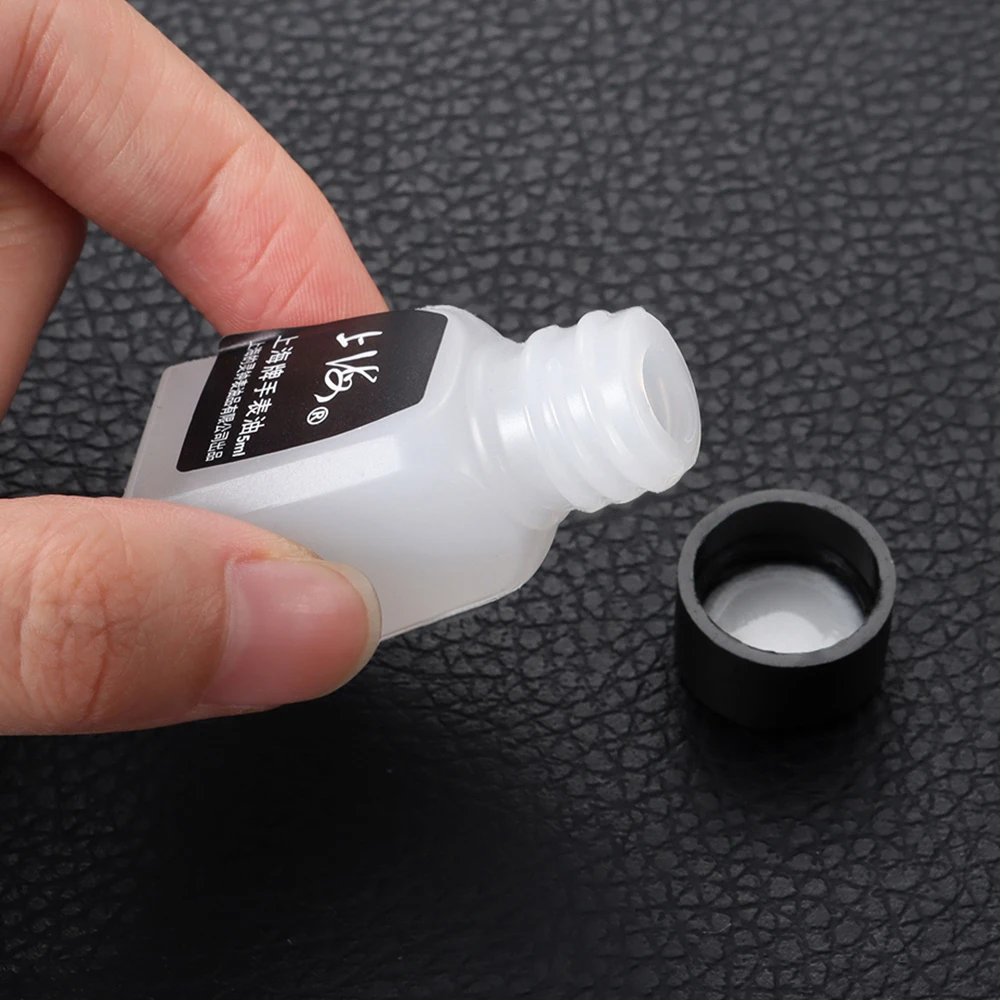 Watch Oil 702 701 902 Lubricant Watch Clock Oil Professional Maintenance Lubrication Repair Tool Kits for Watchmaker Accessories
