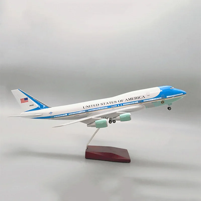 Boeing 747 Air Force One voice controlled lights with landing gear wheels, model airplane, toy model, high gift ornament