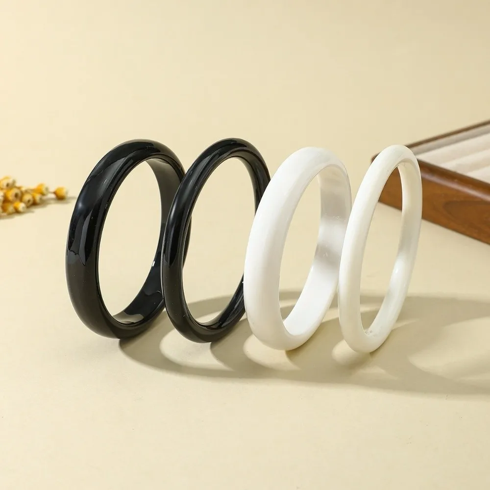 4Pcs/Set Wristband Acrylic Bracelets Set Hand Ring Stackable Boho Bracelets Bohemia Translucent Curved Tube Bangle Lady Gifts