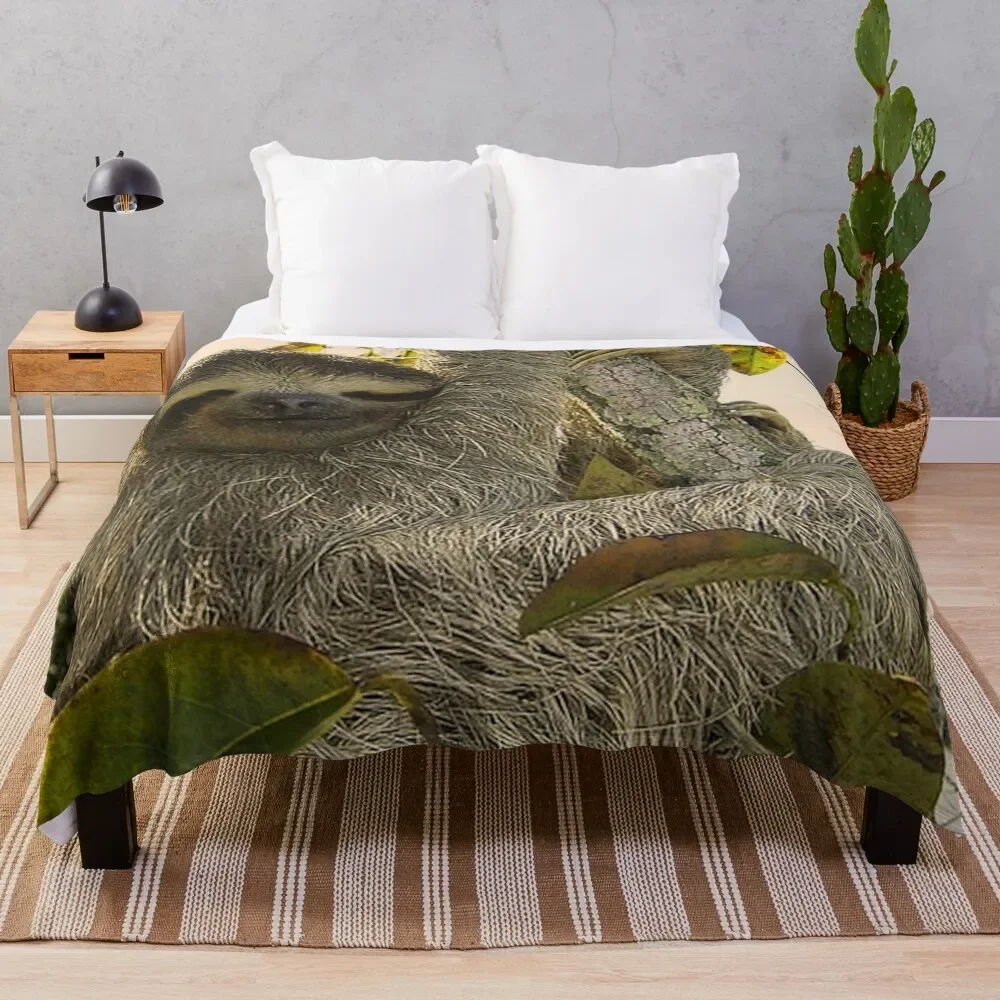 

adorable sloth Throw Blanket Stuffeds Camping Retros Blankets