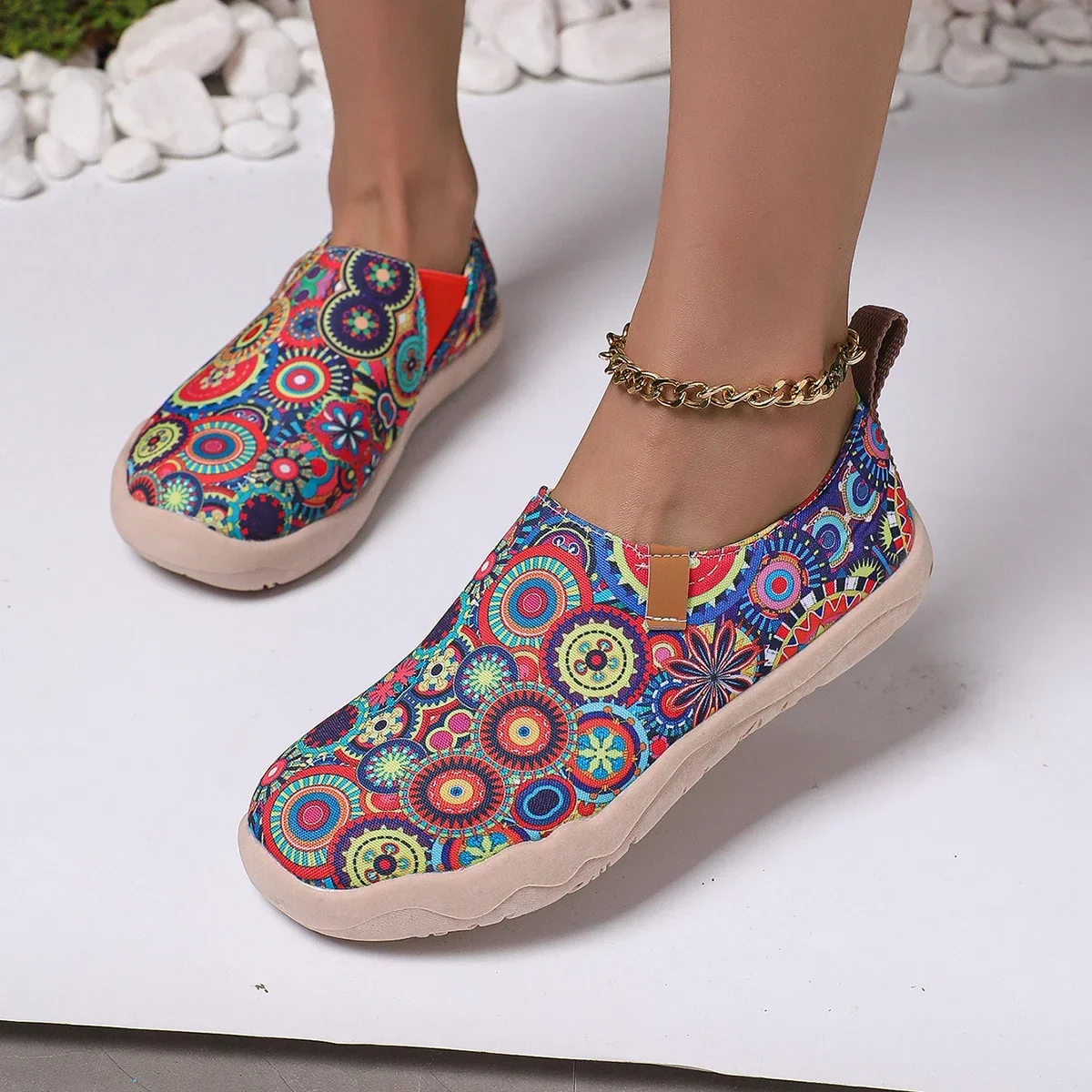 2024New Women Breathable Sneakers Woman Slip-on Light Non-slip Flats Ladies Soft Bottom Casual Sports Shoes Women Platform Shoes