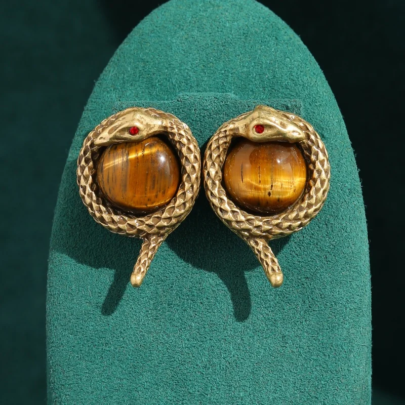 Vintage Tiger Eye Stone Serpentine Surrounding Studs Earrings For Woman Round Trendy Antique Gold Plated Brand High Quality Gift