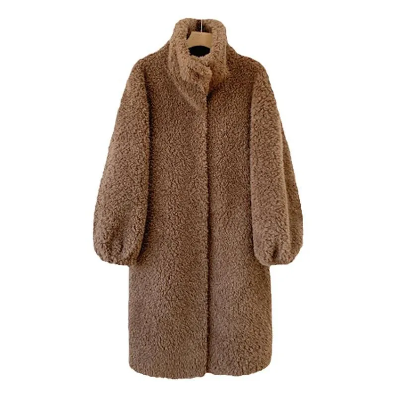 2024 fashion new Fur Sheep Sheared Fleece All Wool Coat Lamb Fur One Piece Real Wool Winter Long Coat Women