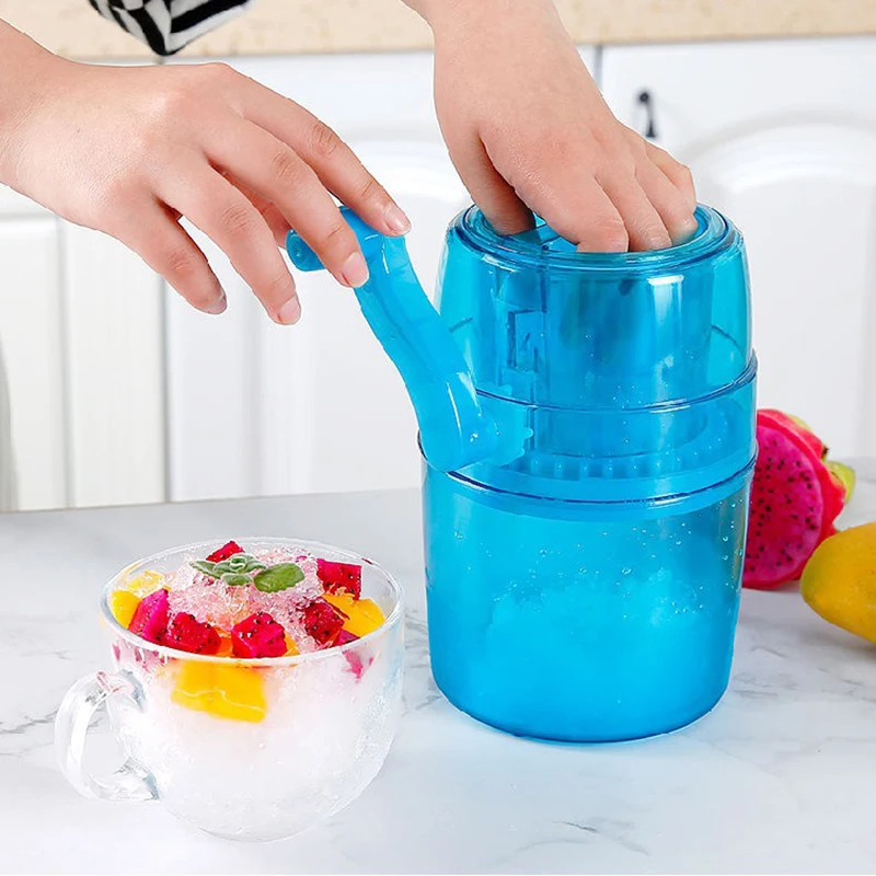 

Kitchen Gadget Summer Fresh Fruit Smoothie Drink Manuel Slushy Maker Plastic Ice Crusher