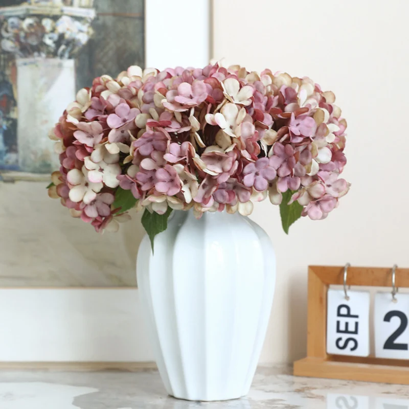 Autumn Hydrangea Artificial Flower Retro Style Home Dining Table Decoration Hotel Wedding Art Decoration Simulation Flower