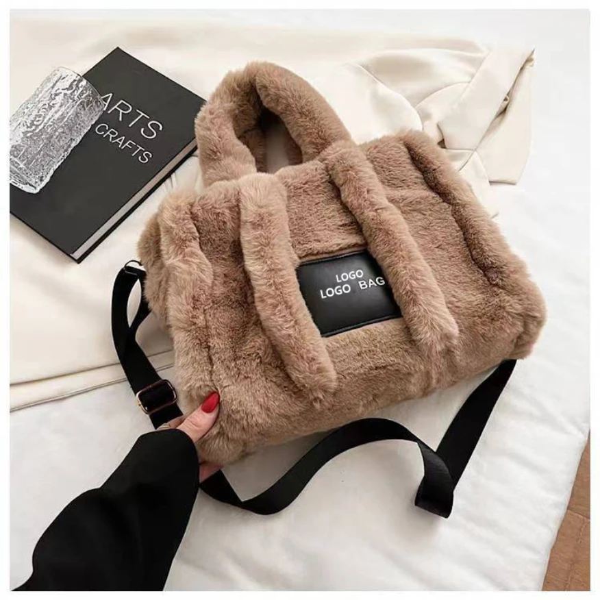 

2024 new Fashion Faux Fur Plush Letter Tote Bag Women's Simple Large Capacity Handbag All-Matched One Shoulder Bags Designer