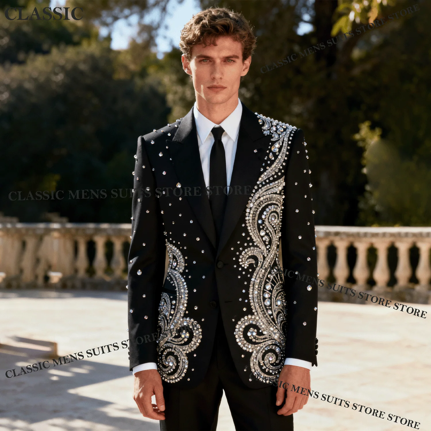 

Elegant Tuxedos Men Suits Sparkling Diamond Decoration Customized Peaked Lapel Groom 2Pieces Set Wedding Male Prom Blazers suit