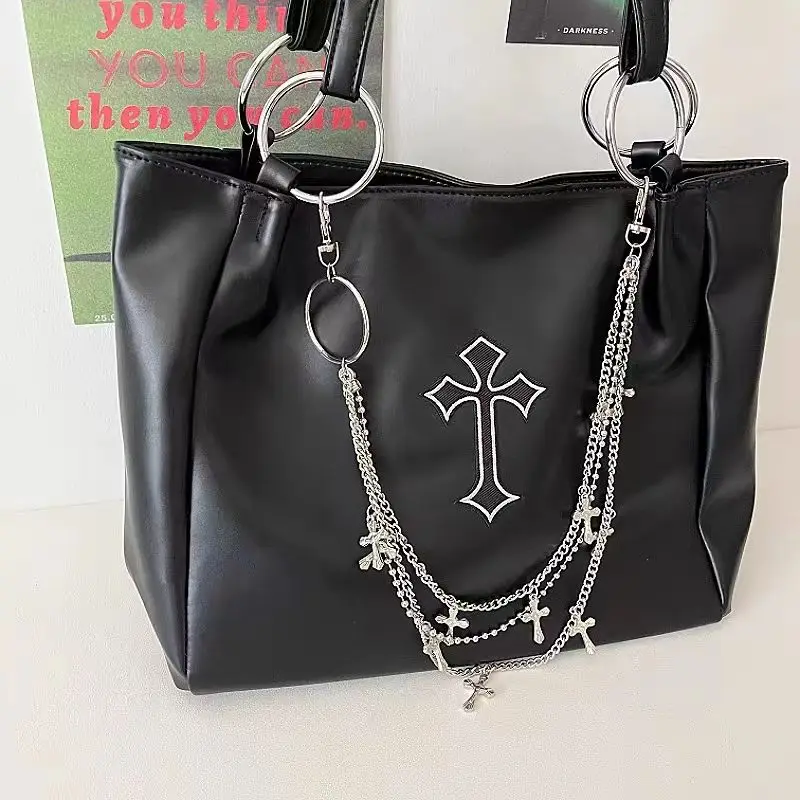 Large Capacity Women\'s Gothic Black Tote Bag Y2k Hot Girls Chain Shoulder Bags Fashion Pu Leather Female Travel Handbags Purse