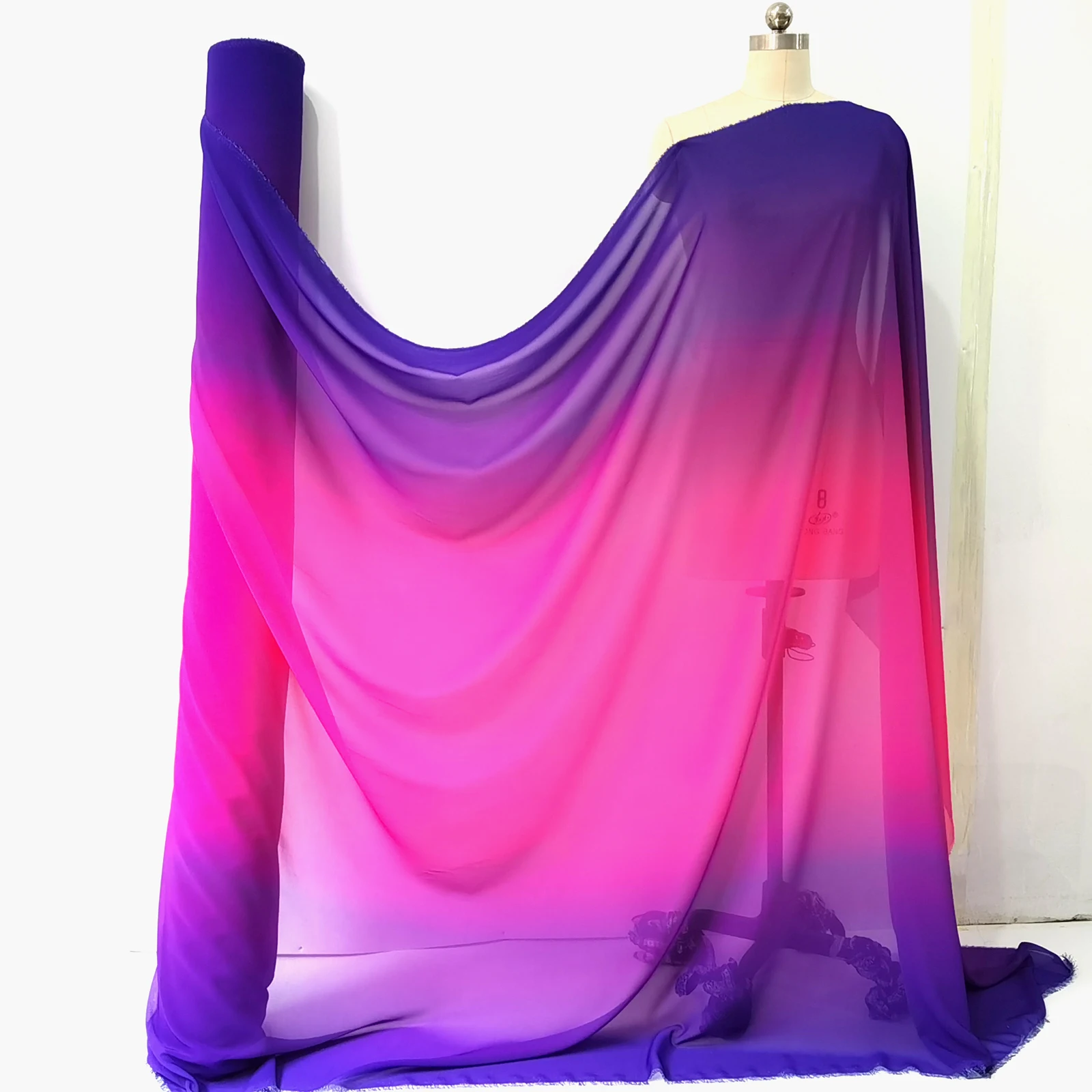 100D Zweifarbiger Rampen-Chiffon-Stoff mit Farbverlauf, transparenter Chiffon, schattierter Farbverlauf, Bühnenstoff – Detail 12