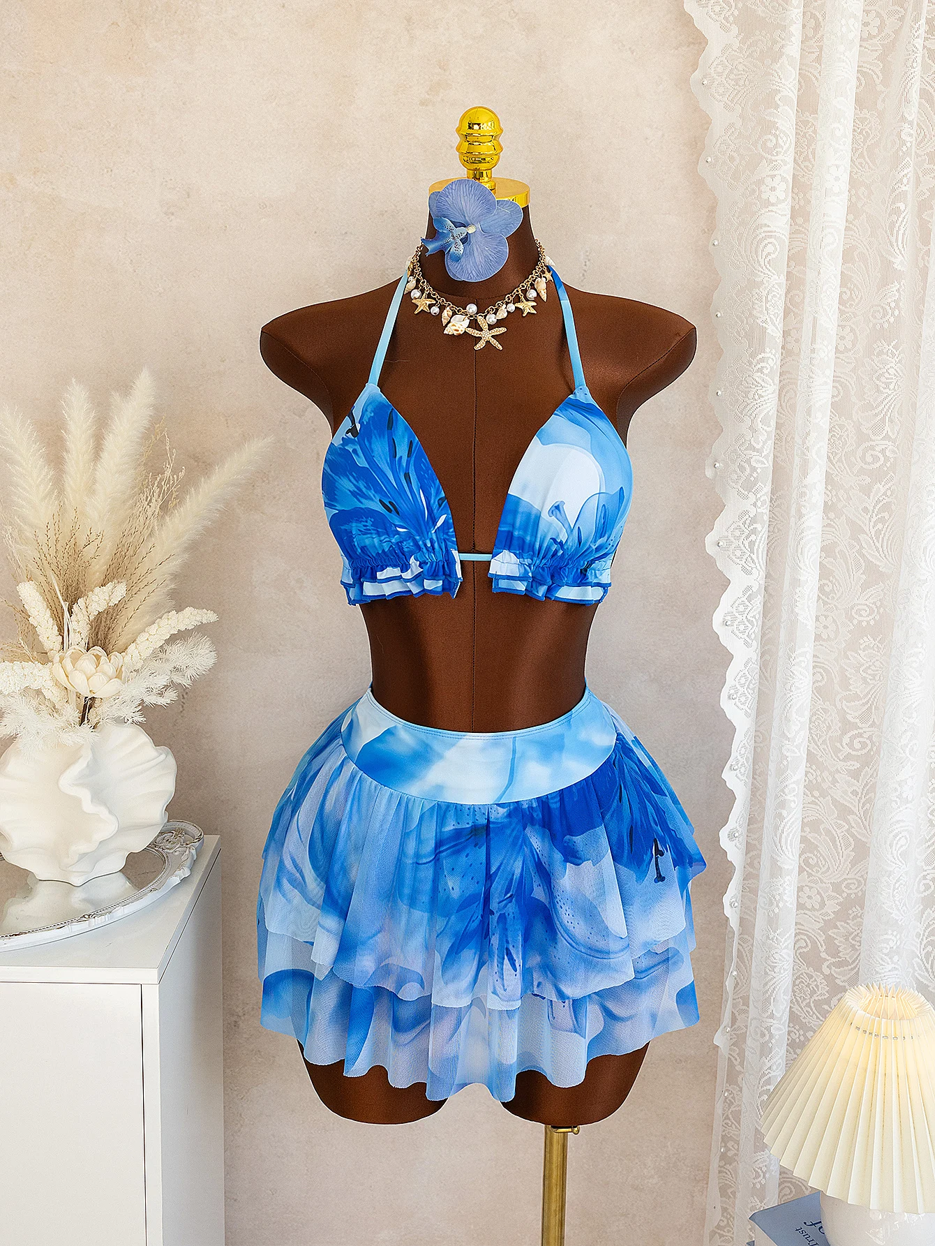 

Женский синий комплект бикини с цветочным принтом, топ-халтер с рюшами и многослойной сетчатой юбкой, купальник из двух частей для пляжного отдыха