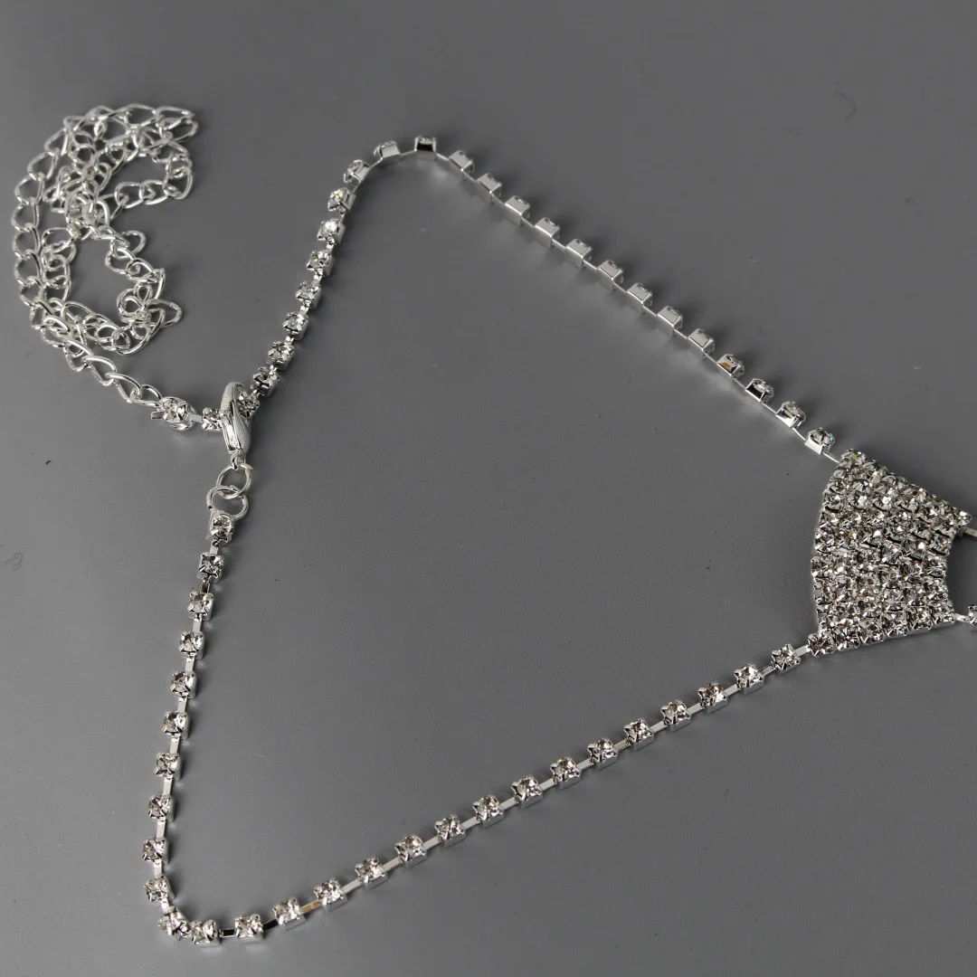 أزياء التعادل سلسلة حجر الراين التعادل فستان الزفاف الملحقات العصرية على شكل سهم العلاقات العصرية لكل من الرجال والنساء