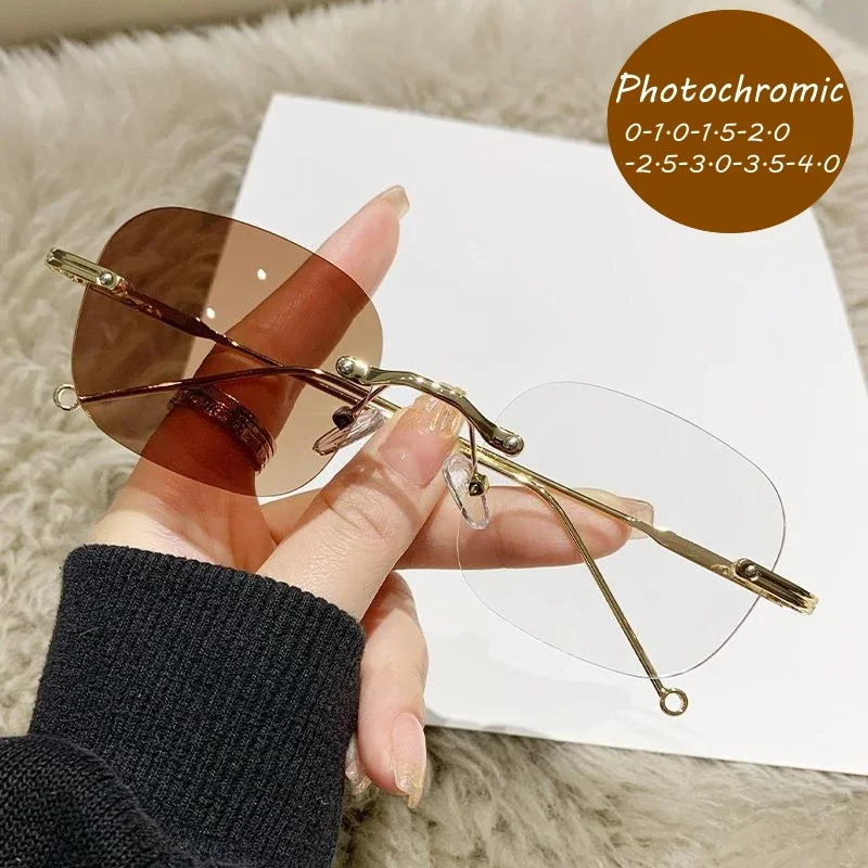 

Fashion Square Photochromic Glasses Luxury Blue Light Blocking Finished Myopia Glasses Outdoor Color Changing Rimless Sunglasses