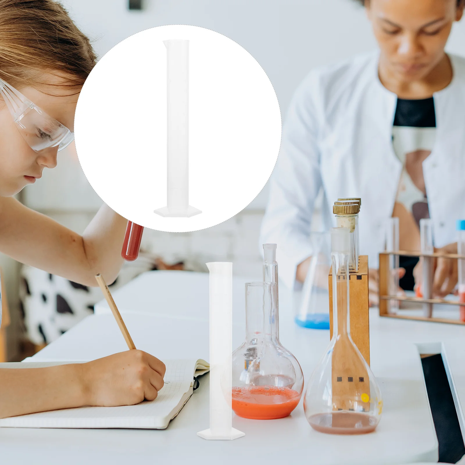 100 مللي أسطوانة بلاستيكية متدرجة أداة قياس مختبر العلوم دقيقة غير ترطيب سطح قاعدة مقاومة لفة للمنزل المختبر