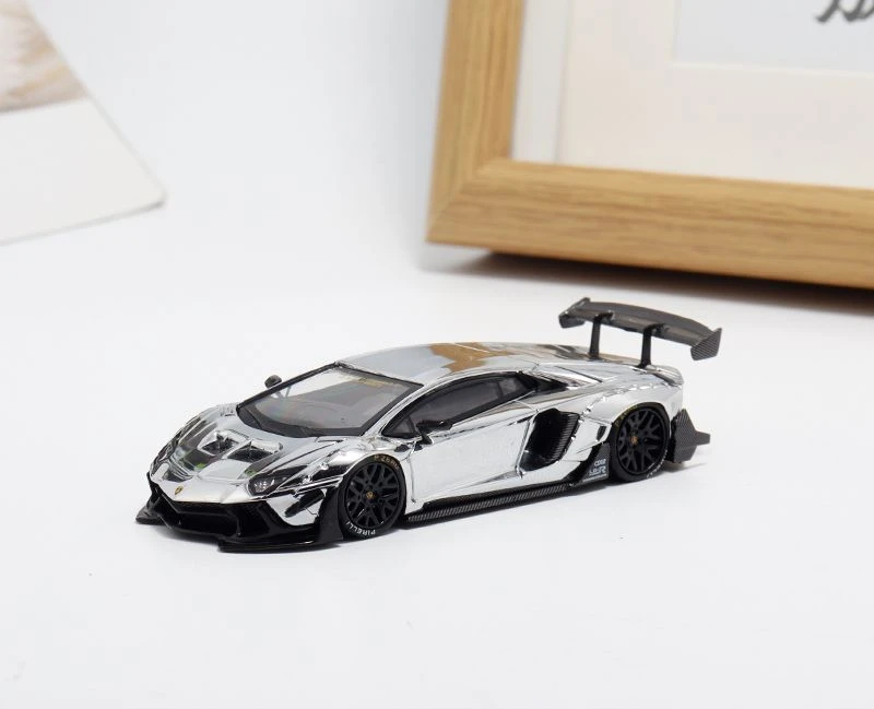 1:64 Lamborghini Aventador Aventador LP700-4 Taurus LBWK 2.0 Wide-body Modification