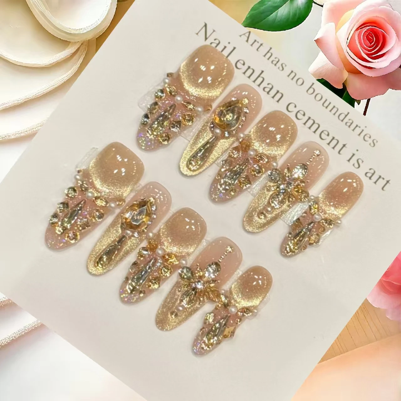 

10 шт., роскошный французский пресс для ногтей цвета шампанского с циркониевыми стразами, элегантный дизайн «кошачий глаз» с инструментами из 4 шт., клейкие вкладки