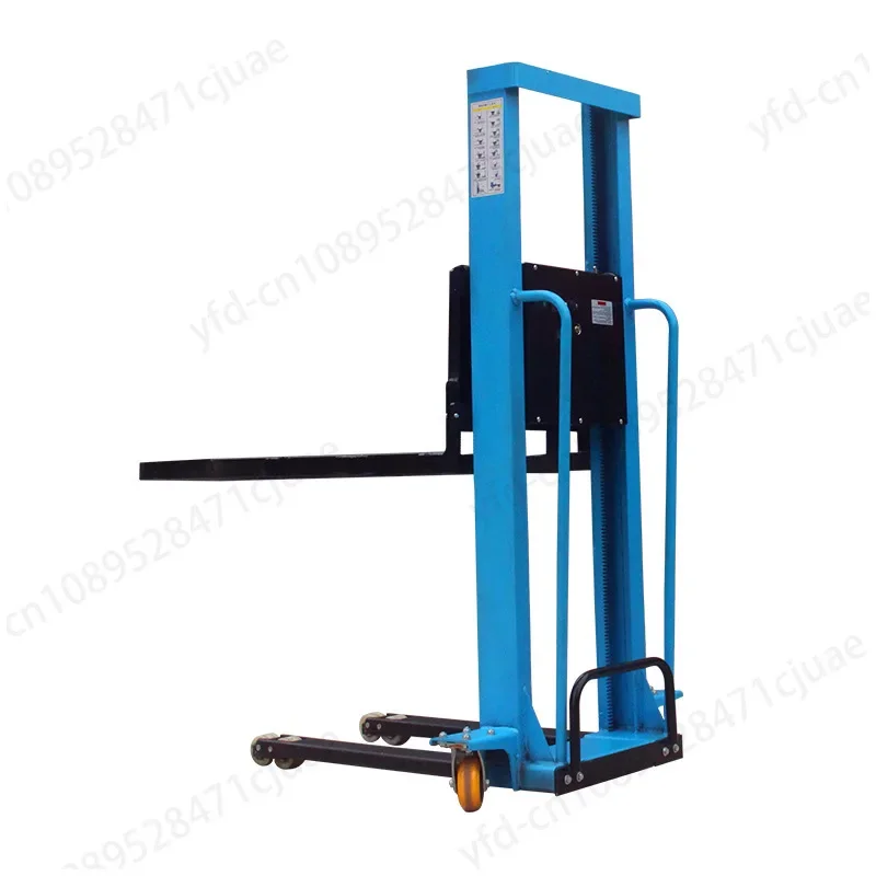 Getting on and off, loading and unloading with truck, one-ton load Electric truck-mounted forklift, automatic lifting