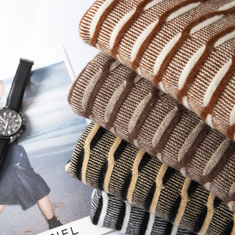 Autumn And Winter New 100% Pure Wool Men's Padded Round Neck Sweater Plaid Jacquard Men's Contrast Knitted Bottoming Shirt