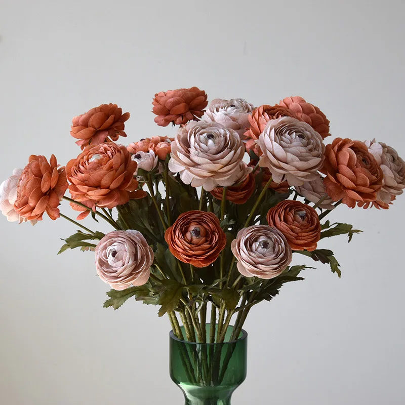 5 Stück Künstliche 3-Köpfige Herbst-Pfingstrosen Seidenblumen DIY Brautstrauß Hochzeitsdekoration Tautropfen-Lotus Heim-Party Tischdekoration Blumenschmuck – Detail 2