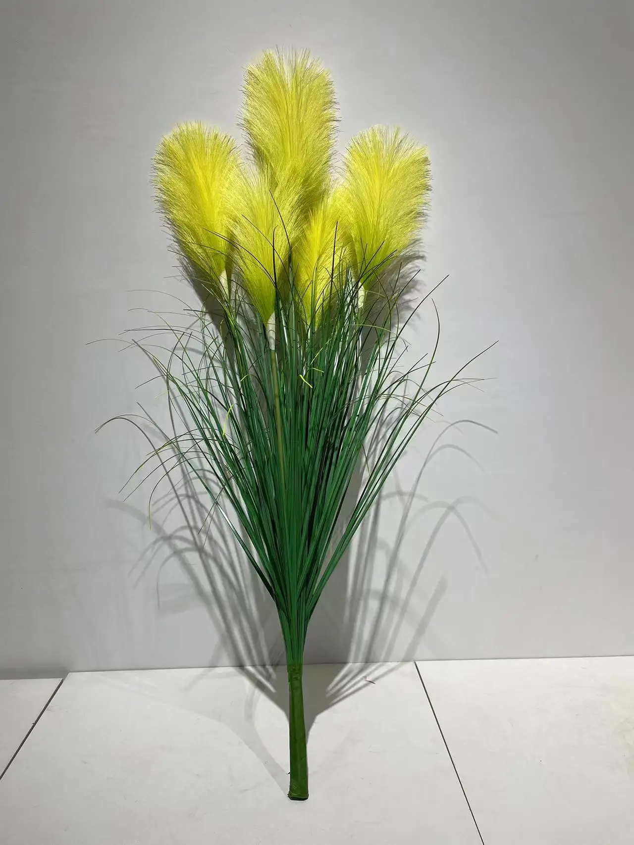 New Fake Reed Bouquet Silk Onion Grass Large Artificial Tree Wedding Flower Plastic Autumn Plants for Home Room Party Decoration