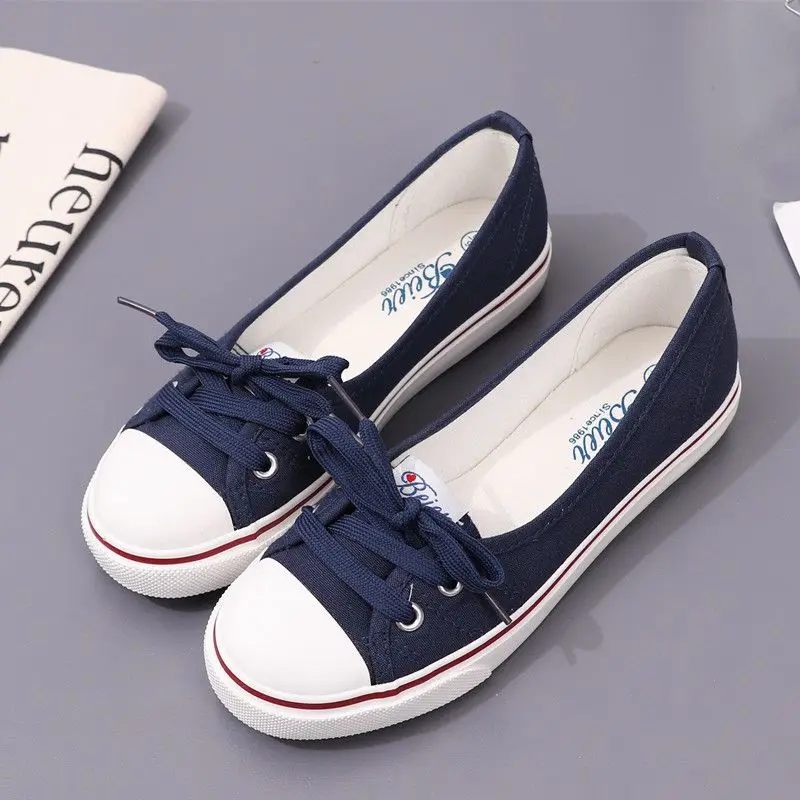 Red Women Footwear Flat Round Toe Black Canvas Ladies Shoes New Arrival 2025 Sale Cheap Vulcanized for Casual Urban 39 Walking A