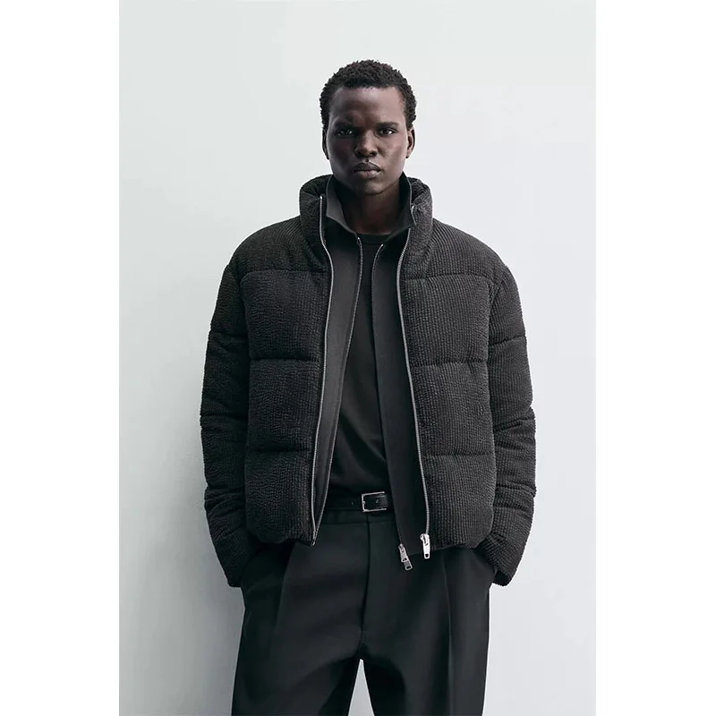 

Новая мужская куртка 2025 года: свободный крой, воротник-стойка, ретро-стиль, вельвет, утепленная хлопком, модная городская повседневная теплая модель с длинными рукавами