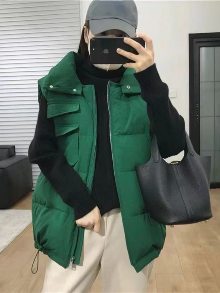 

2024 Winter Fashion New Women's Warm Vest Cotton Jacket Hooded Sleeveless Casual Pocket Zipper Splicing Breadman Parkas