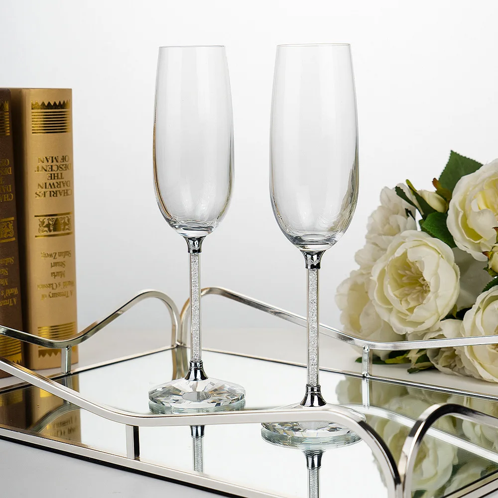 2 stücke 230 ml High-end-Licht Luxus Kristall Glas Becher Rotwein Glas Champagner Glas Set Haushalt Wein glas Geschenk