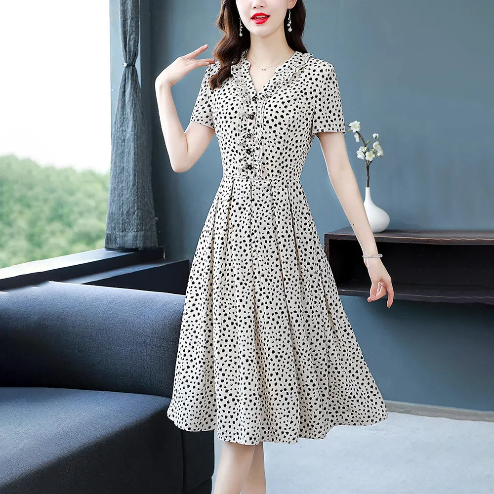 [M-4XL] Fashion V-neck Short-sleeved Dress Summer New Western Style Age-reducing Fake Slim And Elegant Casual Long Skirt Women.