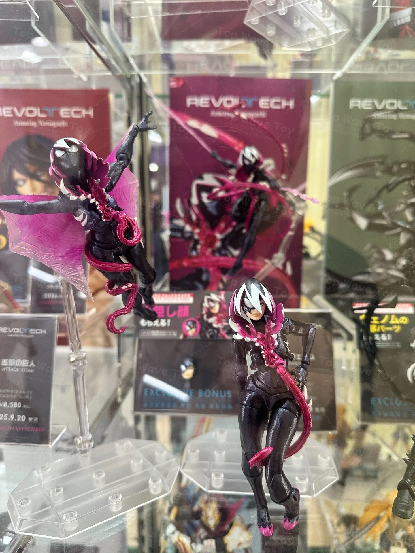 جديد 2025 متوفر في المخزون الأصلي Kaiyodo Venom Gwen Revoltech مذهلة YAMAGUCHI Spider Gwen Comics مجموعة شخصيات الحركة الأنيمي #6