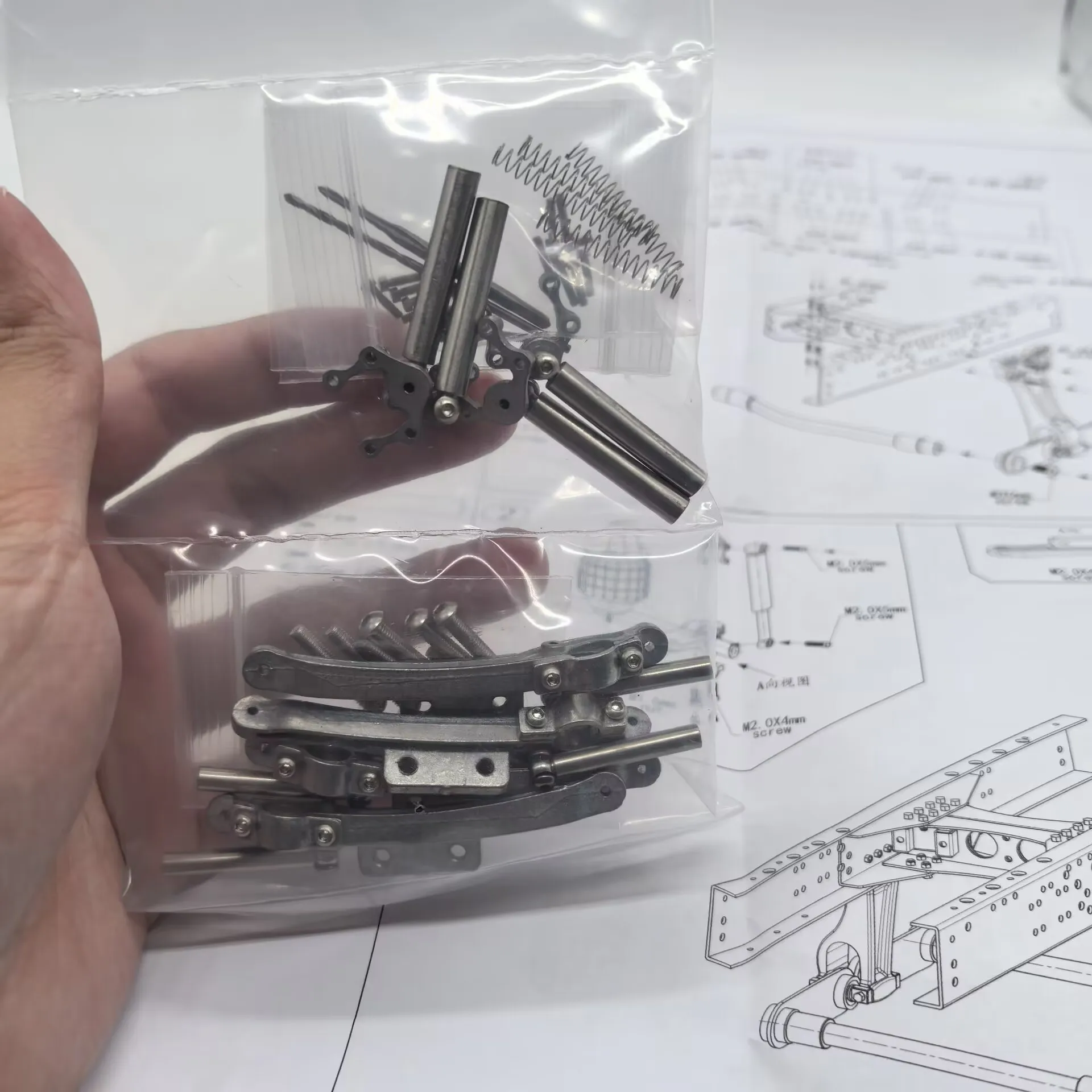 Scaleclub modelo 1/14 camión soporte único 8 airbag sistema de suspensión trasera para Tamiya para piezas de coche Scania camión Rc