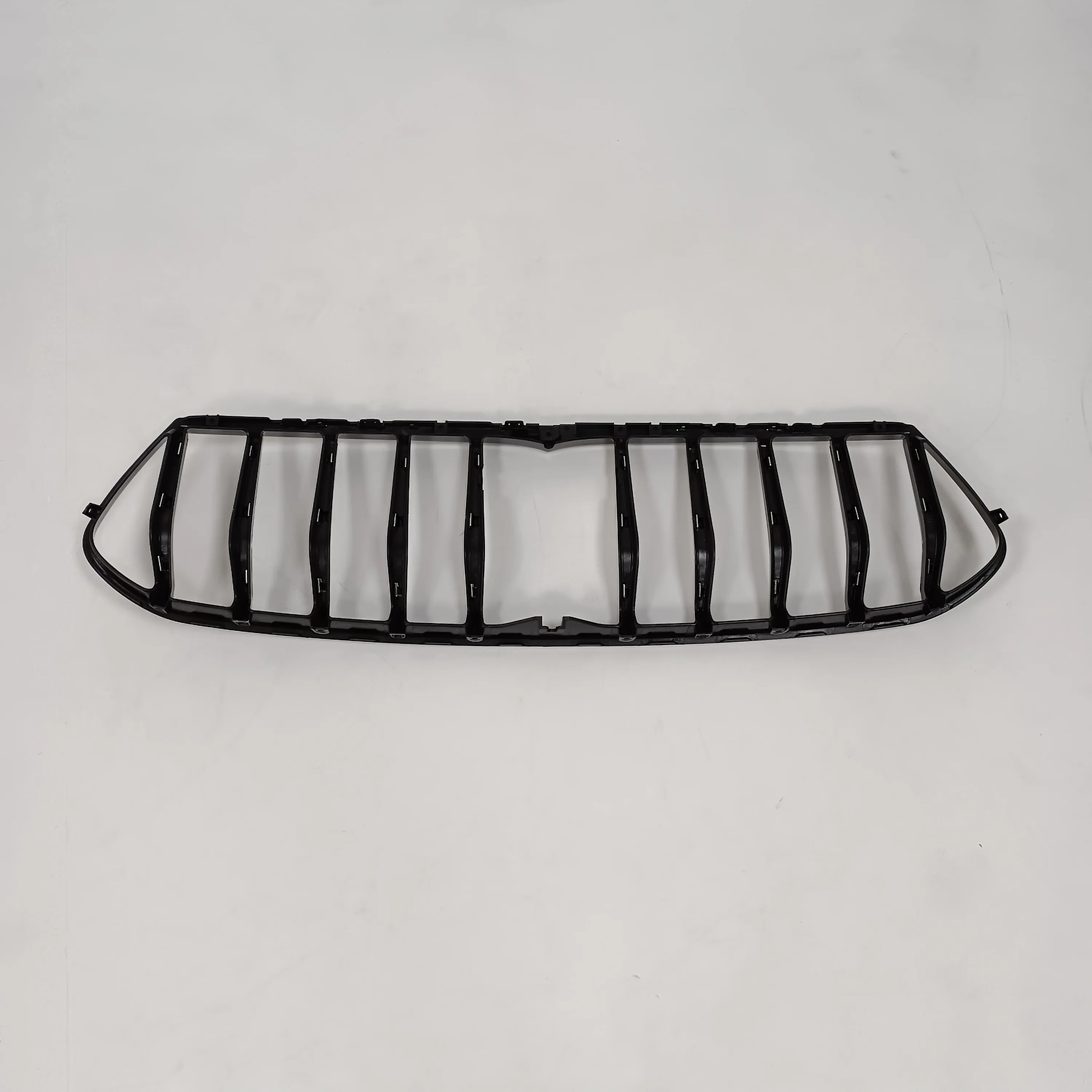 마세라티 기블리 업그레이드용 블랙 크롬 프론트 라디에이터 그릴 (2014-2018) OEM670011097 트로피 바디 키트