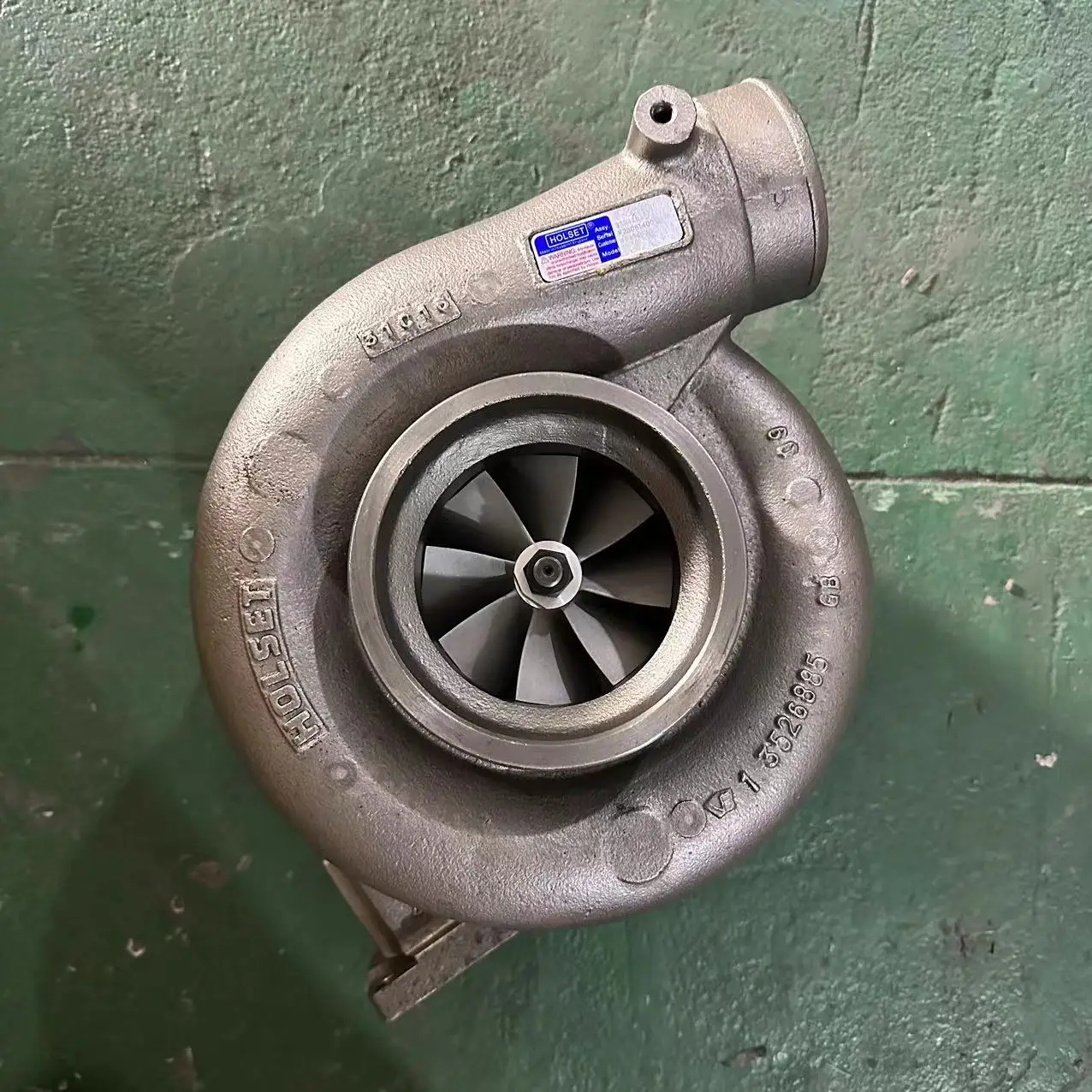 

HC5A Turbocharger KTTA50 Engine 3594101 3526235 3528222 3524792 4033463 3801845 3594102 3594103 Original remanufactured