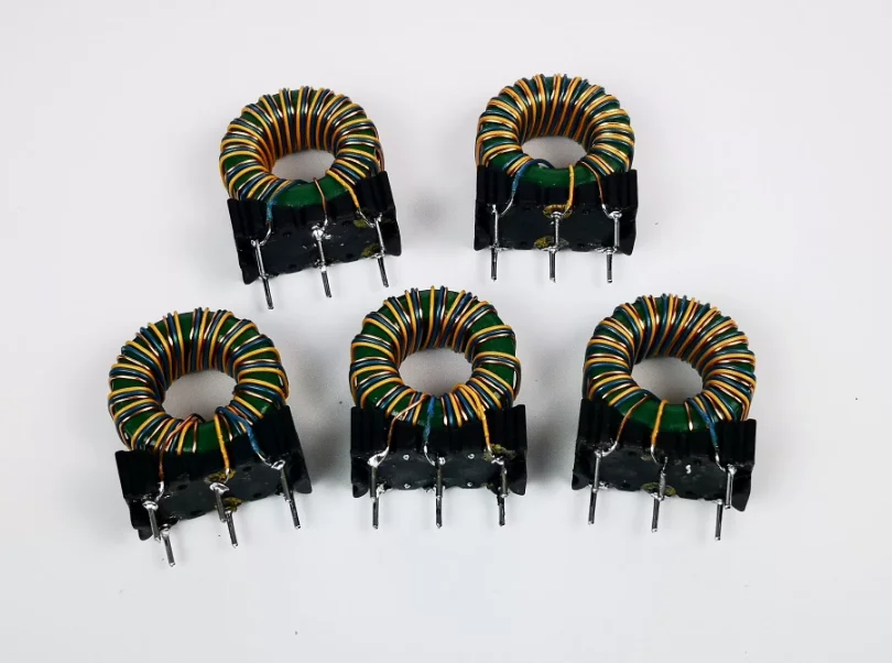 MOS FET IGBT and other half-bridge drive isolation transformer 17:17:17 magnetic ring 25 * 15 * 10