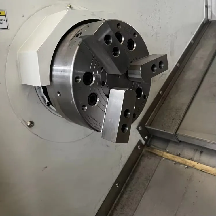 Токарный станок с ЧПУ с наклонной головкой Inced TCK500