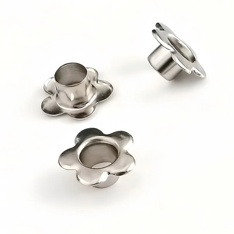 

100Pcs Flower Eyelets, for PU Leather Hat Decor, Scratch-Resistant, Fashion Hat Accessories