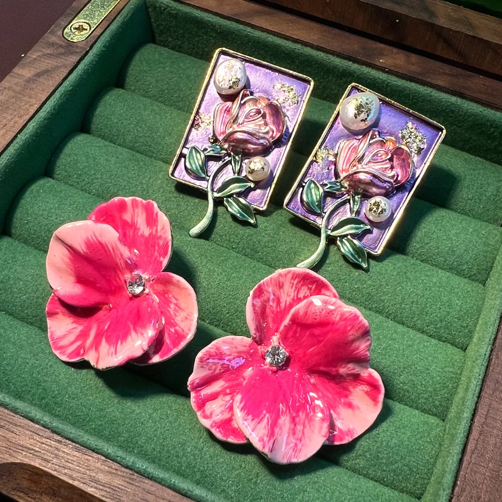 Oil painting enamel copper plated real gold Internet celebrity hot-selling exquisite niche violet rose S925 light luxury French