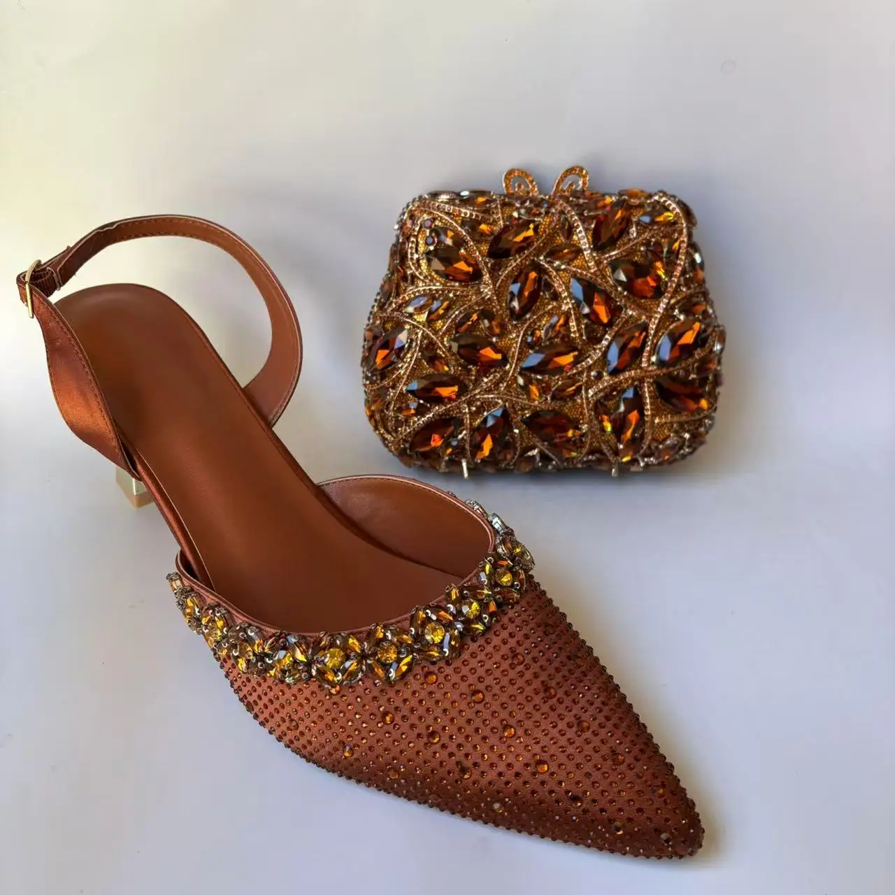 

LNATISNOVA Women's Shoe and Bag Set for Parties and Weddings Rhinestones Heeled Pumps and Handbag Nigeria Gems Dress Sandals