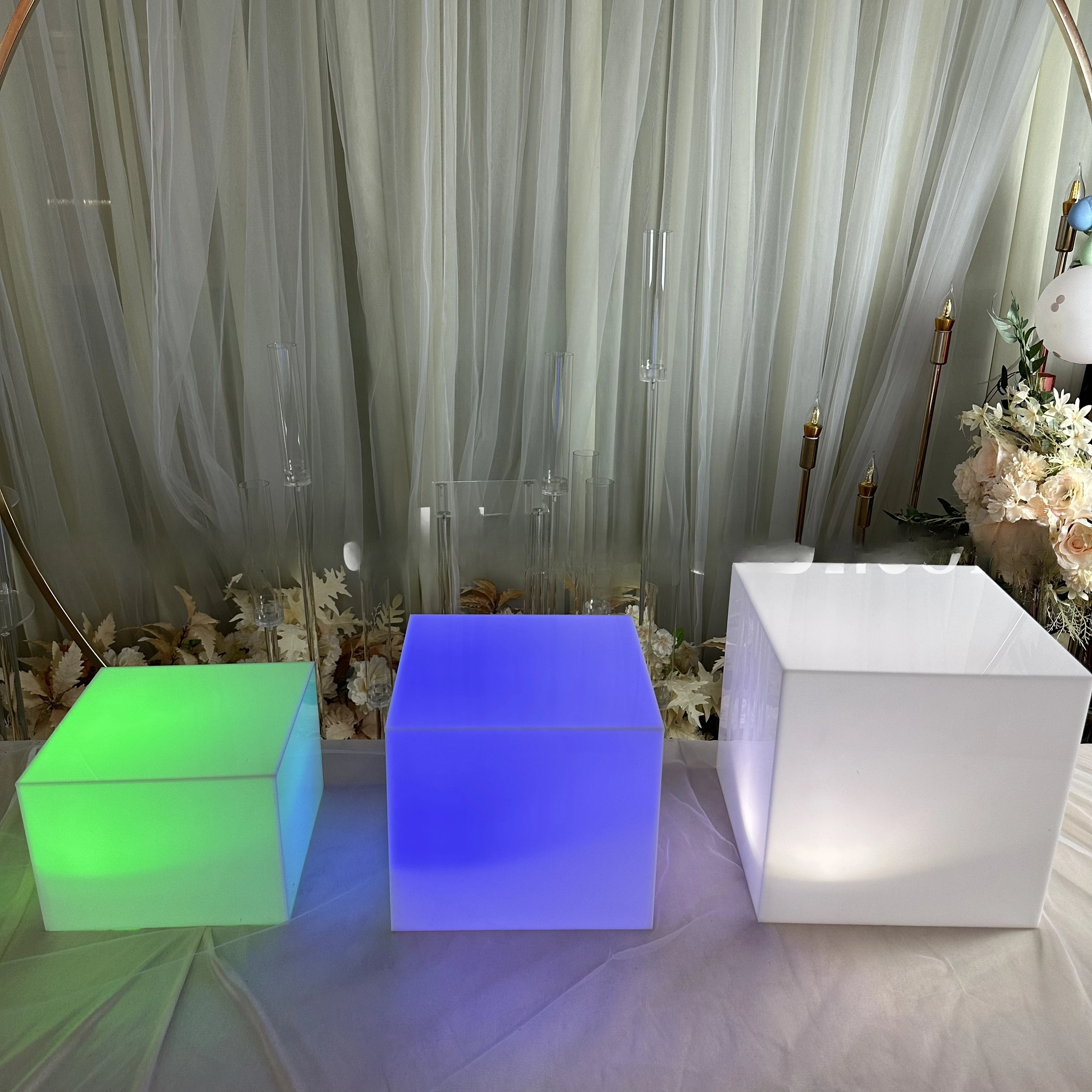 Square Remote Control Light Up LED Cube Light Acrylic Cake Stand for Buffet Food Catering Display Rack Shelf