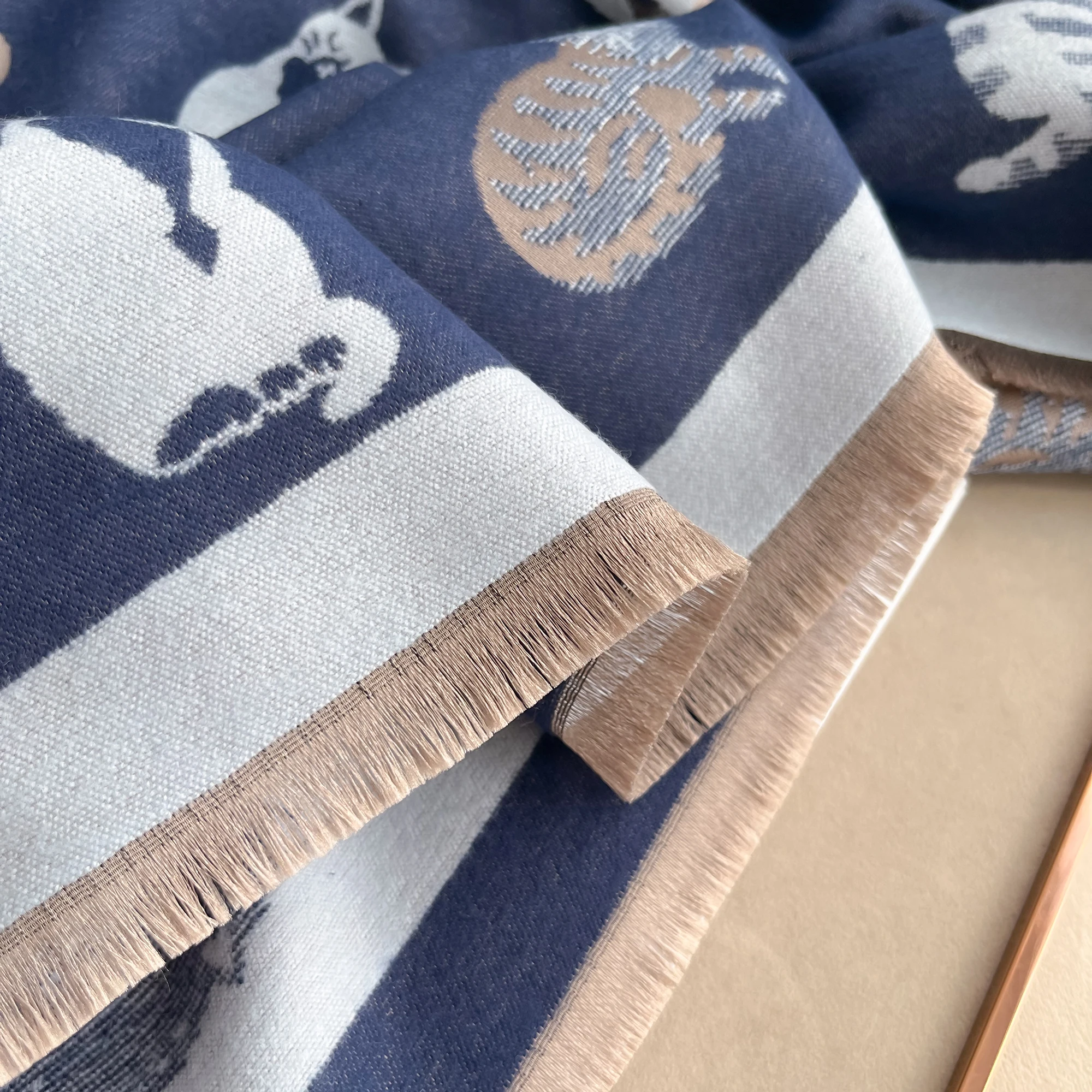 Frauen Neueste Tier Jacquard Katze Schal Imitation Kaschmir Weiche Warme Fransen Schal Herbst Winter Kältebeständig Winddicht Decke 2025 – Detail 24