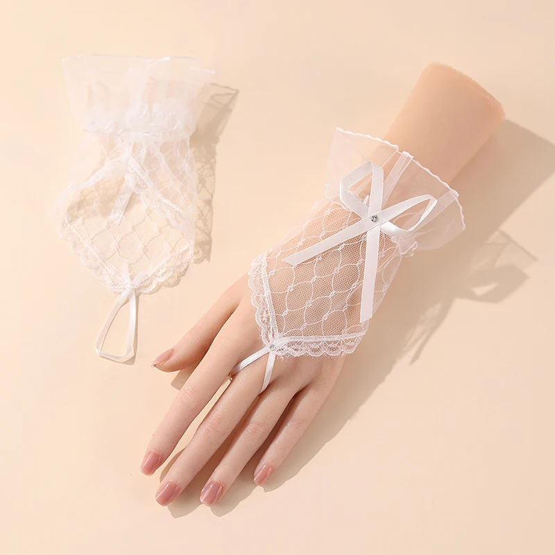 Fashion new lace mesh white short fingered gloves wedding dress photo accessories bride gloves