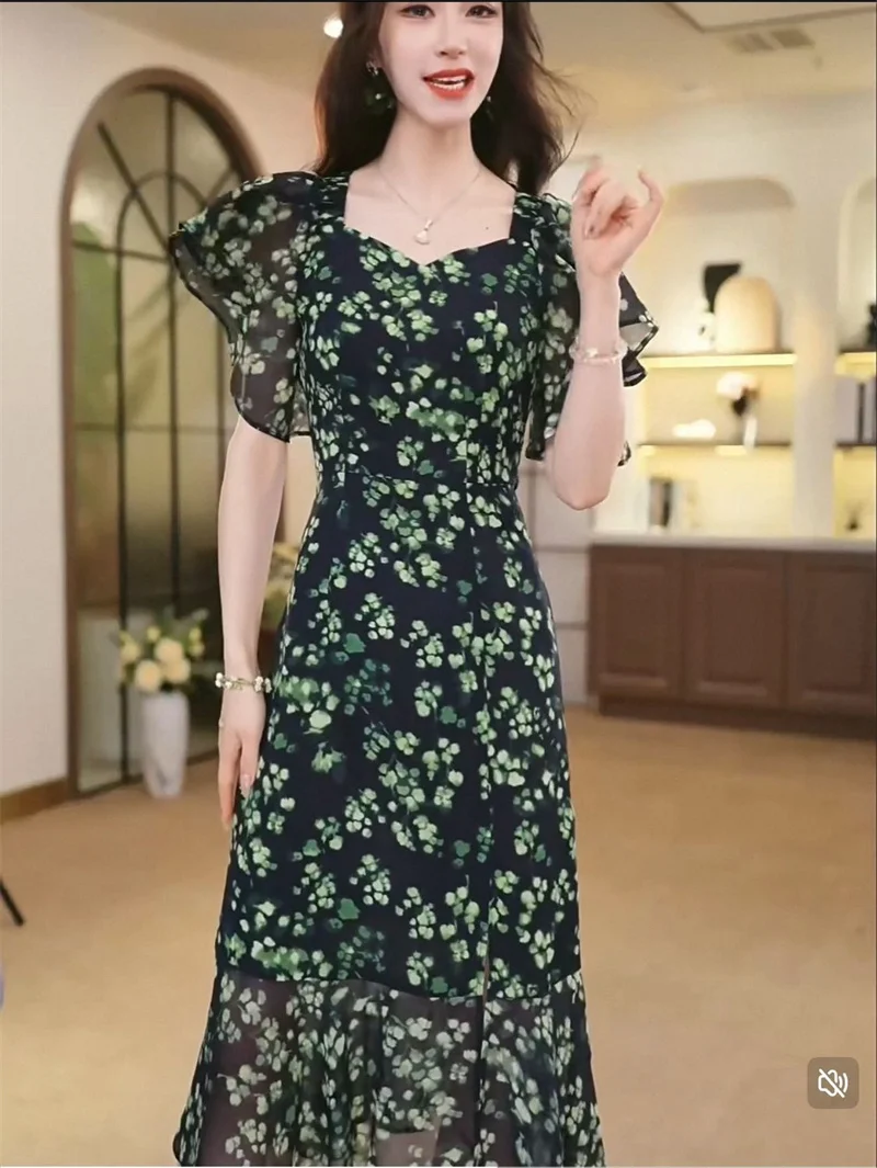 Vestido floral de gasa de manga corta de alta gama para mujer en verano de 2025, nuevo vestido largo para adelgazar y adelgazar en la cintura, escote en V A-l
