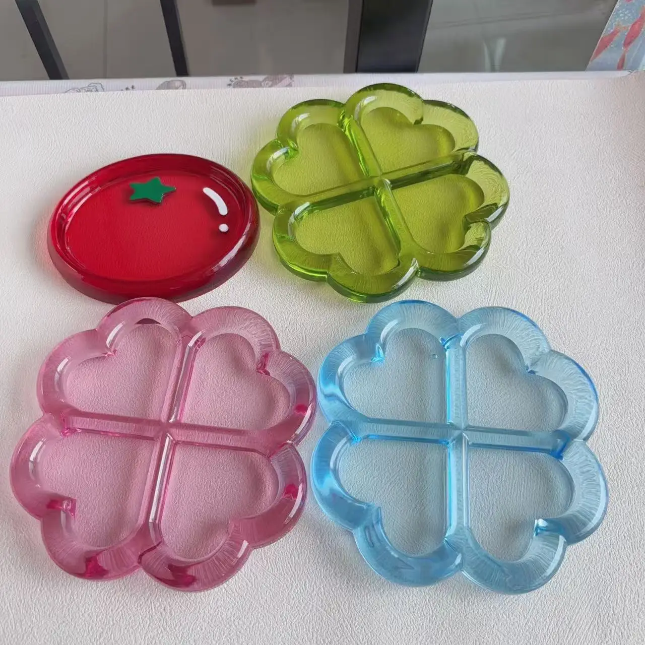 Japanese Showa Style Storage Box Plate Decoration Four-leaf Clover Light Green Fresh Gift Ins Cute Girl Desktop Decoration 2026