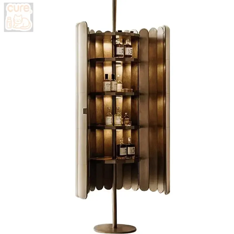 خزانة مشروبات إيطالية من الفولاذ المقاوم للصدأ خفيفة فاخرة ذات ملمس راقي لرف النبيذ في غرفة المعيشة عرض خزانة بار عمود جديد للمنزل