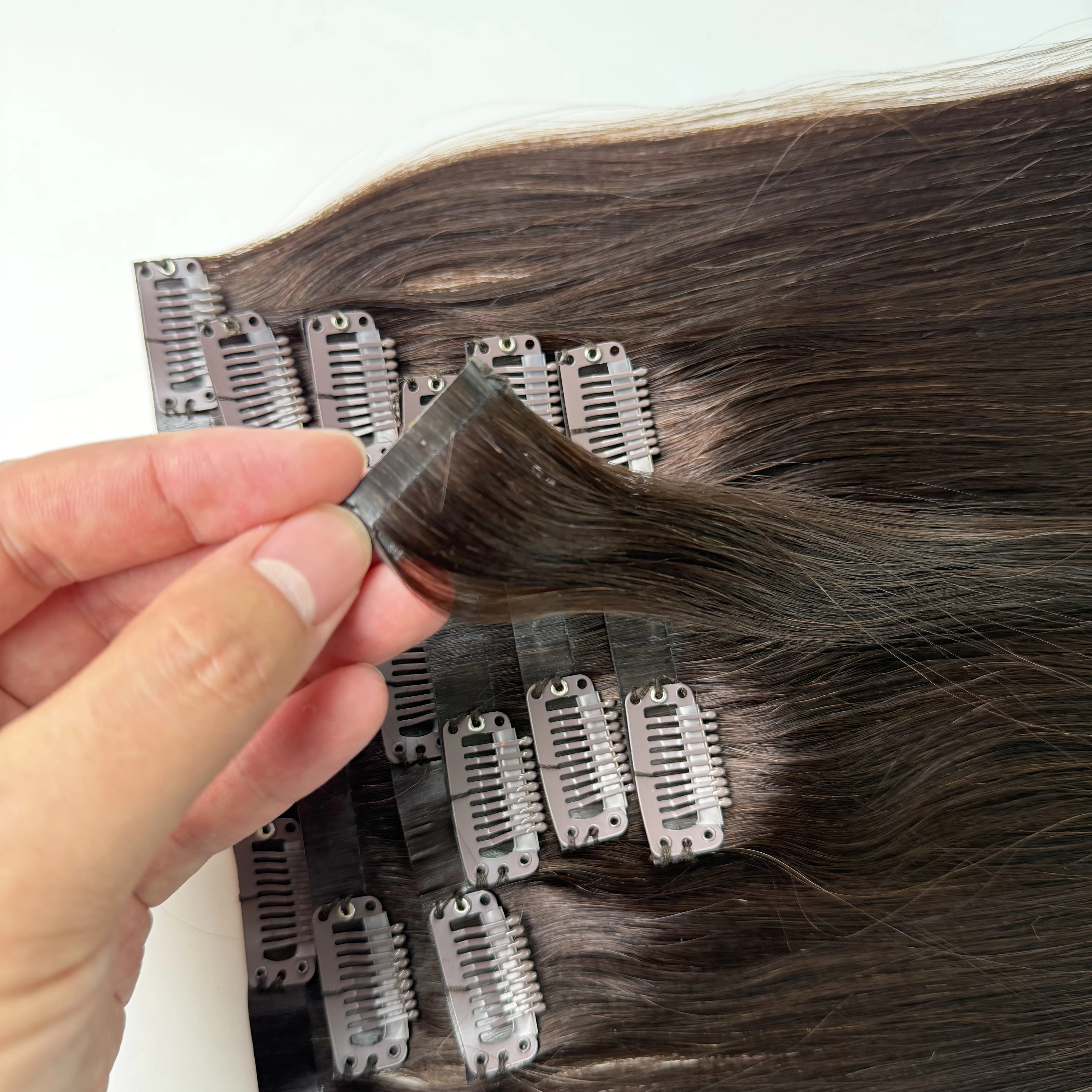 extensions-de-cheveux-invisibles-sans-couture-en-pu-a-clipser-100-cheveux-humains-remy-vierges-de-haute-qualite