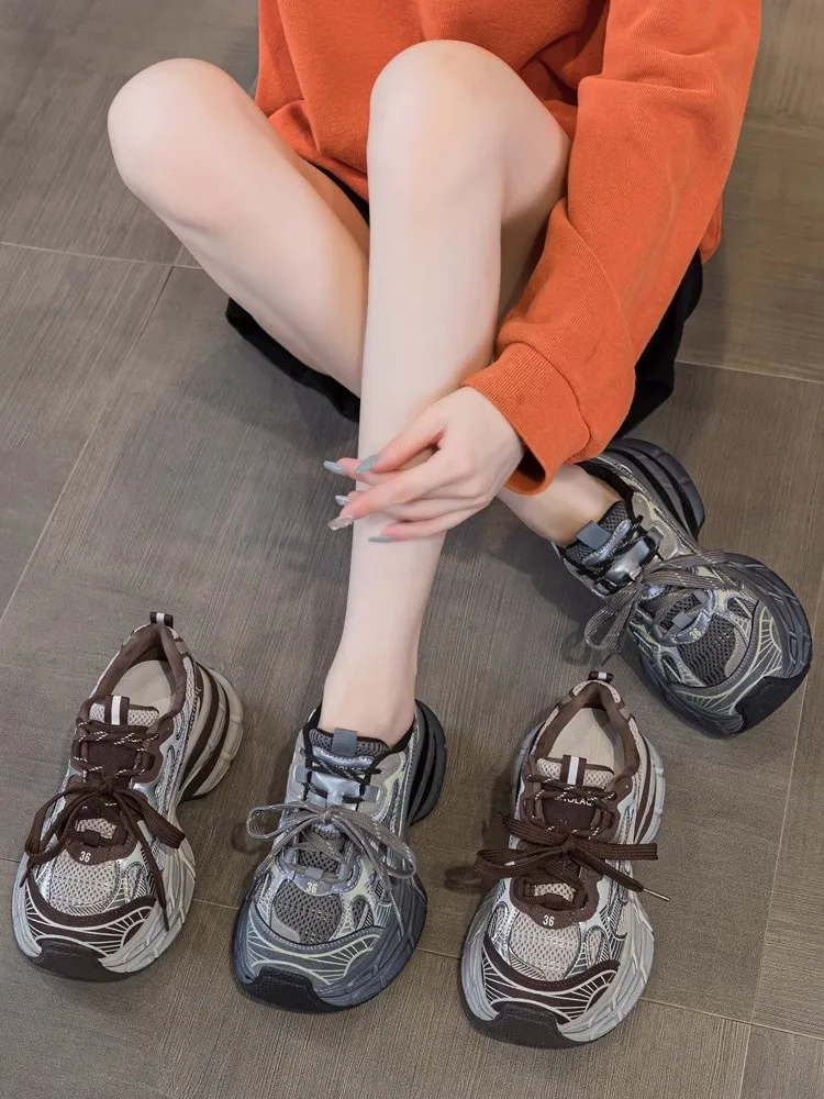 Womens Thick Soled Fleece Breathable Shoes Autumn Winter Gray Raised Height Running Shoes Jogging Shoes Sports Sneakers