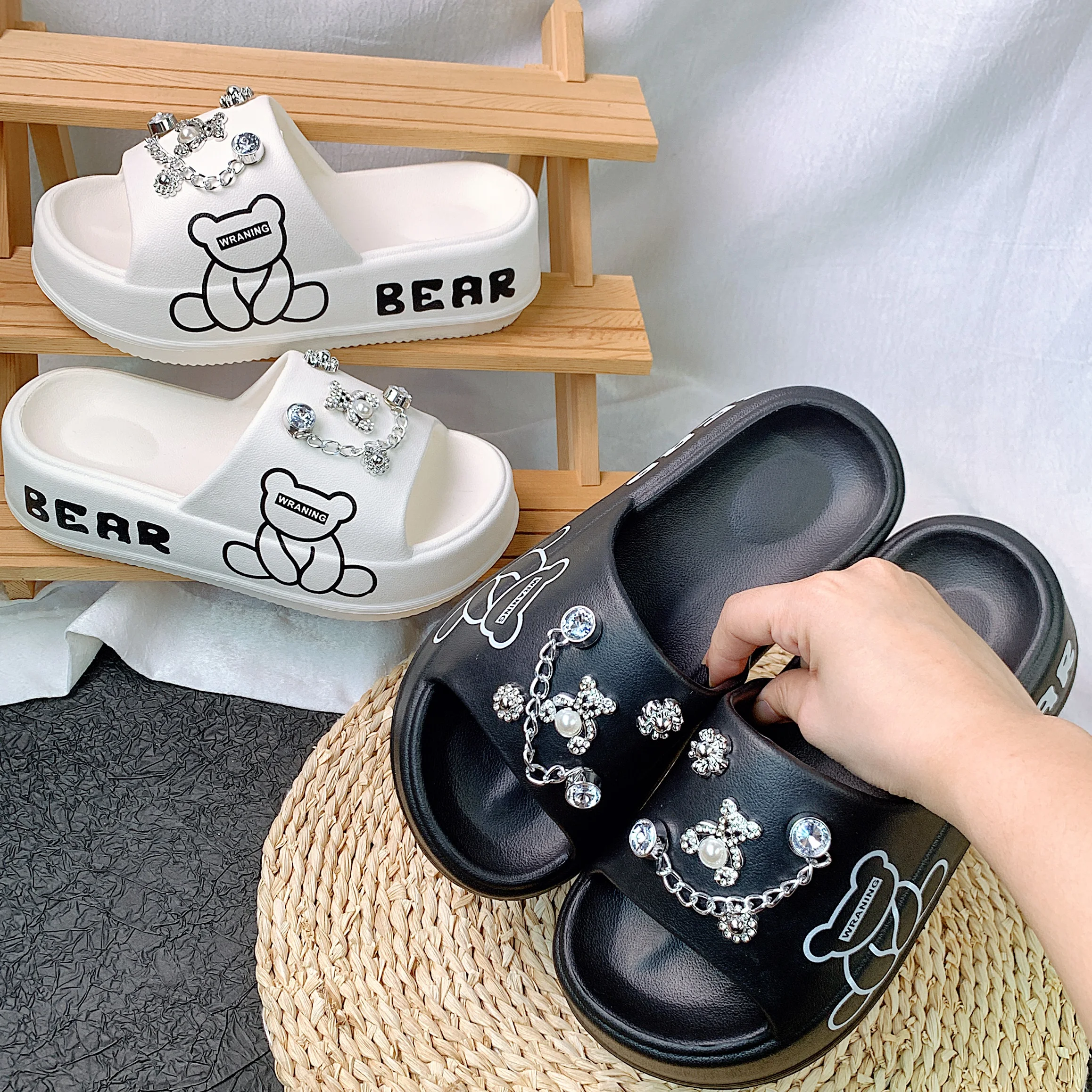 2025 Thick-Soled Eva Slippers for Women, Cute Silver Bear Suit for Outer Wear, Soft and Comfortable to Increase Height, Can Be Worn by Shopping and Beach Sandals