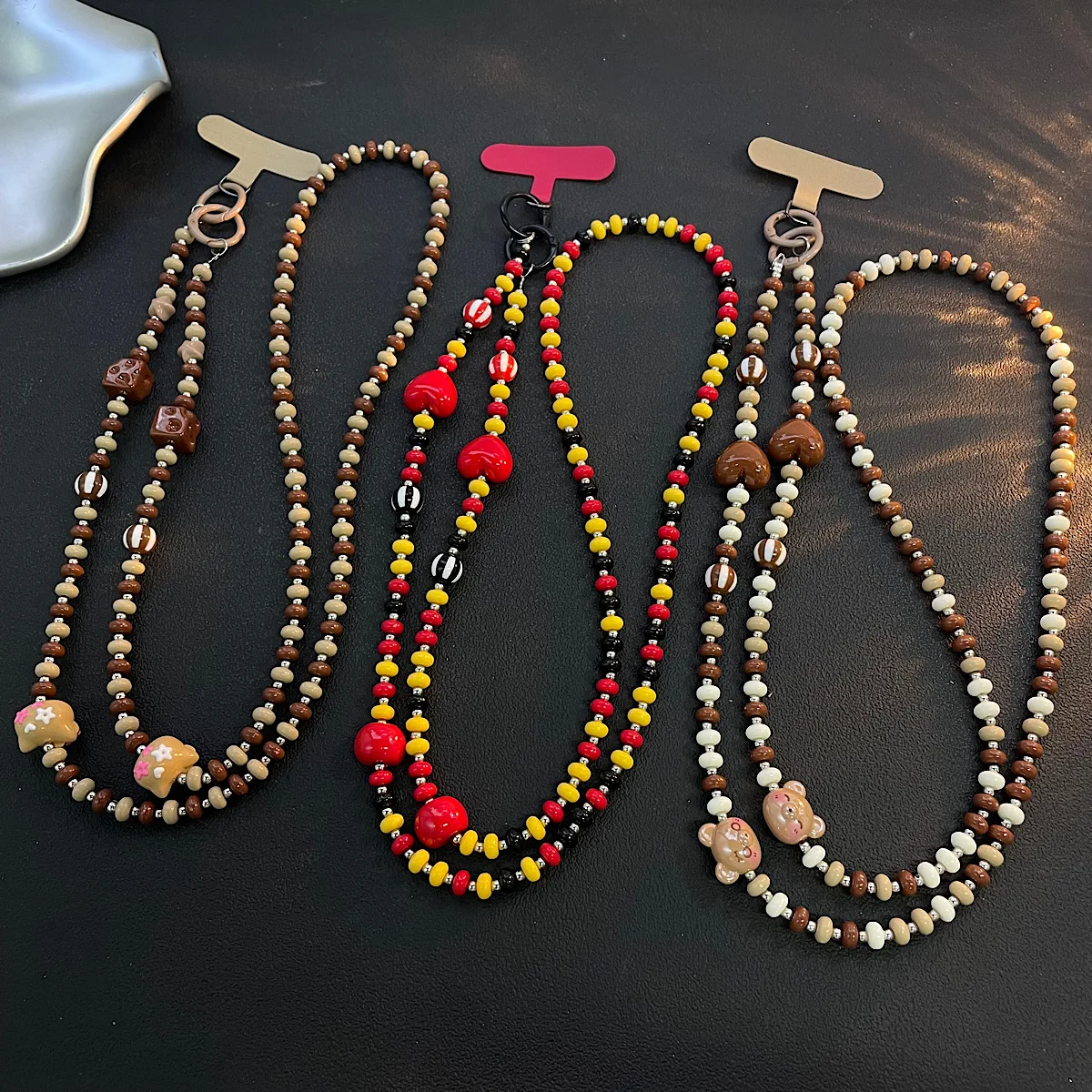 

Color Blocking Phone Lanyard Acrylic Bead Phone Chain Crossbody Can Be Carried Delicate Hanging Chain Phone Case Chain